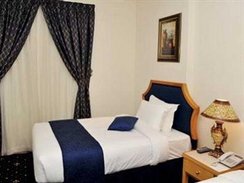 Cayam Hotel Doha Luaran gambar