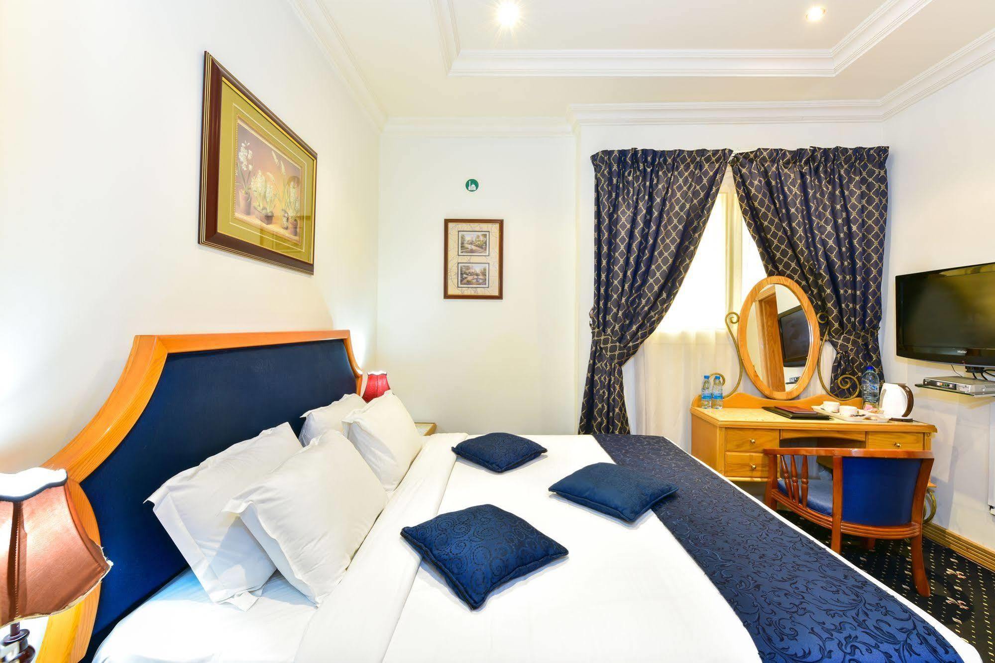 Cayam Hotel Doha Luaran gambar